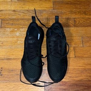 Air Max 270